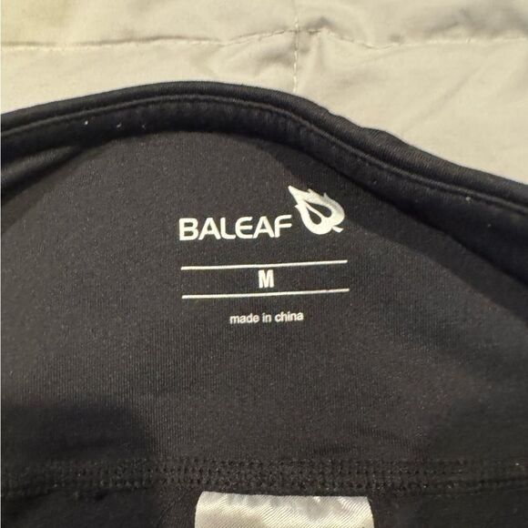 Baleaf Women's Black Shorts in size M - Picture 4 of 6